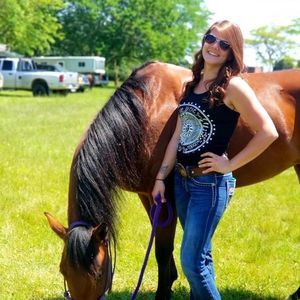 Meet your Posher, Tracy